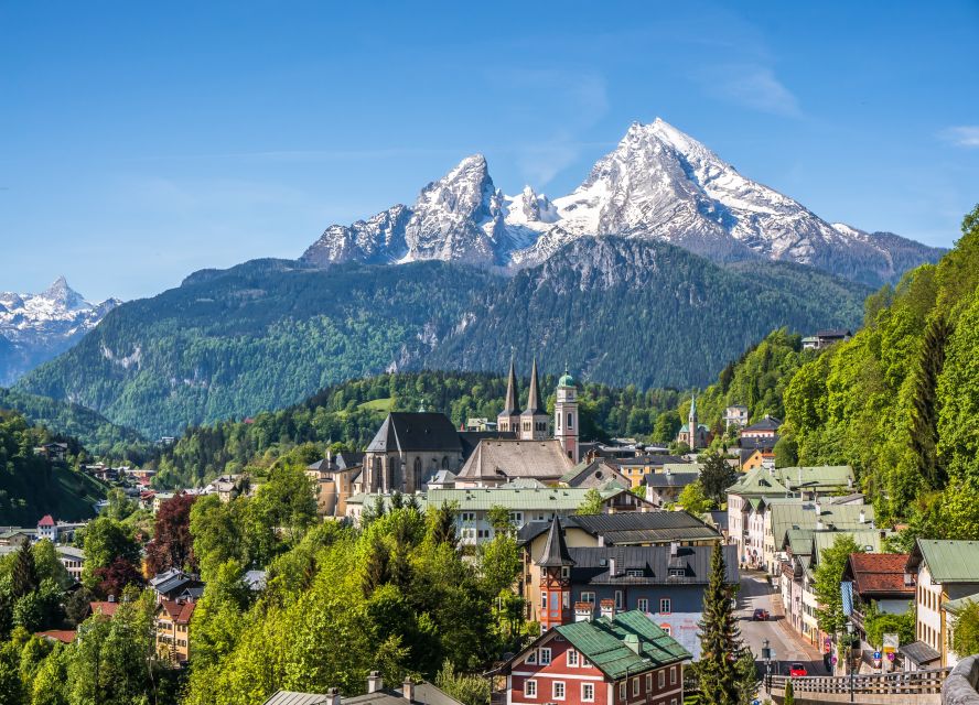 Salzburg: Private Eagle's Nest and the Sound of Music Tour - Mondsee and the Sound of Music wedding church