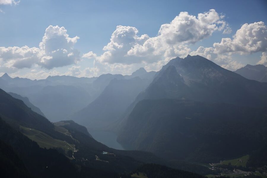 Salzburg: Private Eagle's Nest Tour - The Bavarian and Austrian Alps from above