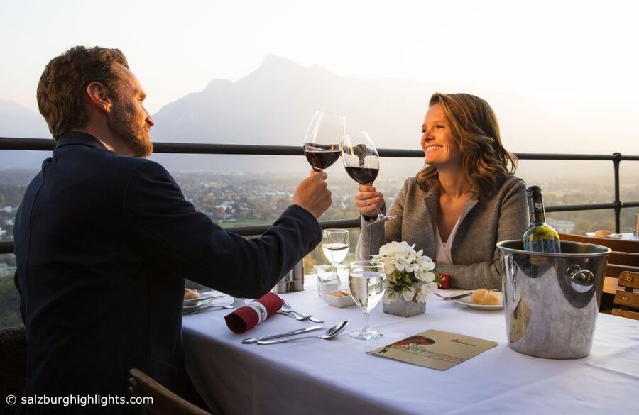 Salzburg: River Cruise, Dinner & Fortress Concert - Dinner at the Panorama Restaurant