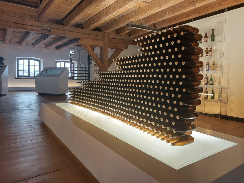 Salzburg: Stiegl Brewery Tour with Beer Tasting - The guides turn a factory visit into a conversation