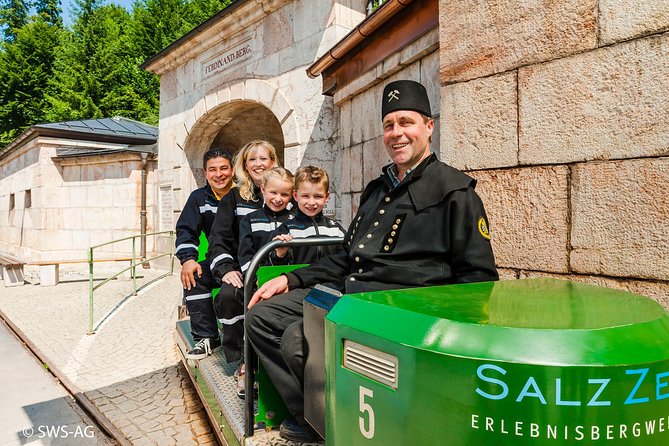 Salzburg Super Saver: Original Sound of Music and Salt Mines Day Trip - Nonnberg, Hellbrunn, and Leopoldskron