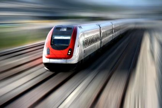 Salzburg Train Station Arrival Transfer - What the private vehicle arrangement means for your group
