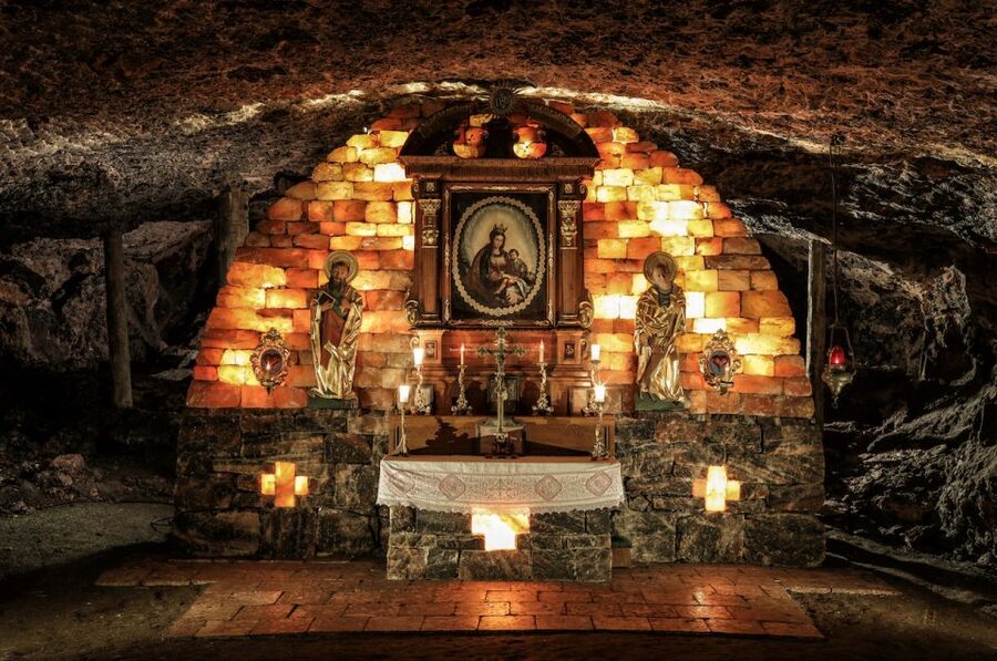 Salzwelten Altaussee: Salt Mine Entrance Ticket - The underground cave light and music show