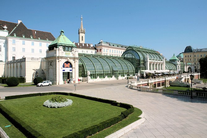 Schmetterlinghaus - Imperial Butterfly House Vienna Admission Ticket - A short route with a slow pace