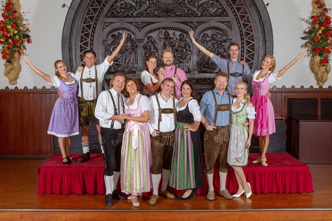 Skip the Line: Austrian Dinner Show Ticket in Vienna - Scene One: Roses from Tyrol