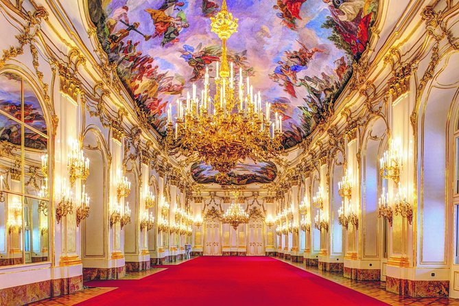 Skip-the-Line Schonbrunn Palace Guided Tour and Vienna Historical City Tour - What makes the guides valuable