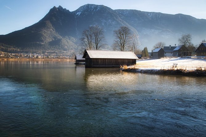 Small-Group Christmas Day Trip to Hallstatt from Vienna - St Wolfgang and the Christmas market finale