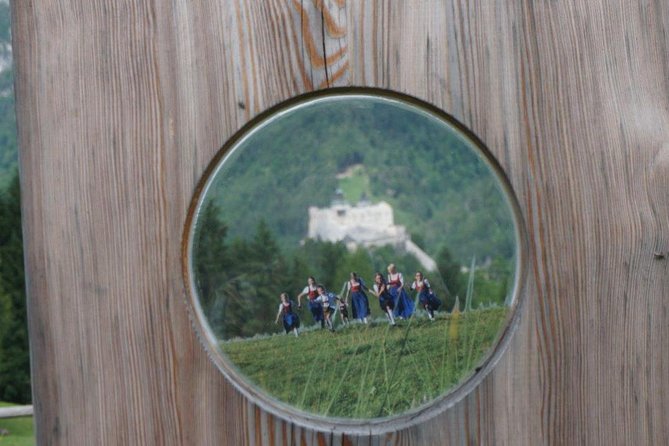 Sound of Music Private Tour including do-re-mi hiking trail - Is $1,081.43 a fair group price?