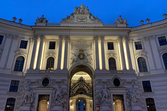 Spooky Vienna Ghost Tour in English - The Vienna State Opera and its two phantoms