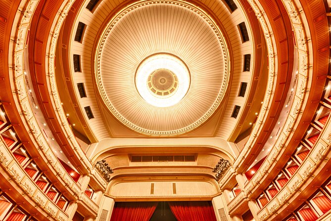 STATE OPERA - PRIVATE guided tour (tickets included) - The grand old rooms and the postwar rebuilding