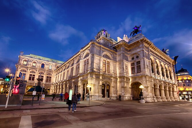 STATE OPERA - PRIVATE guided tour (tickets included) - The Opera Ball and Vienna’s social theater