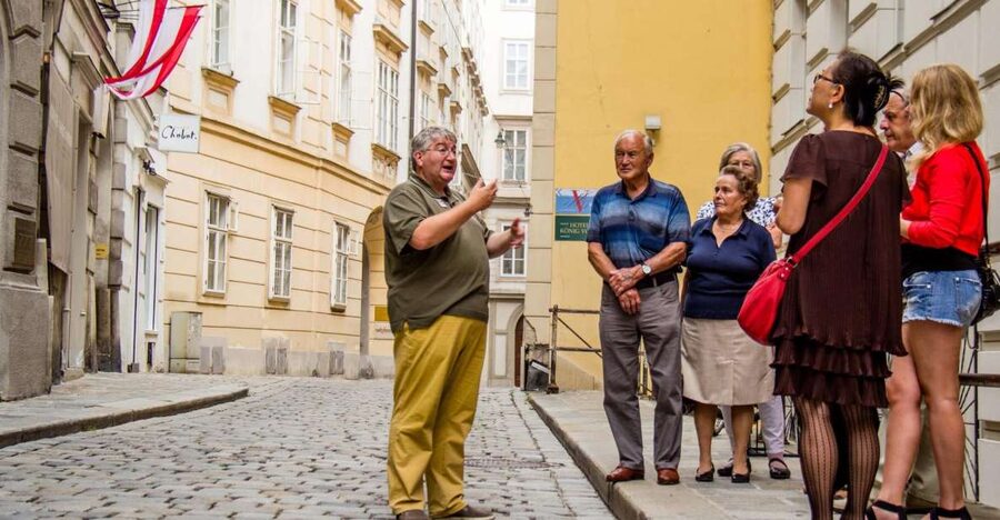 Sweet Vienna Tour: Home of Cakes and Cafe Culture - Vienna’s cake stories begin outside the cafés