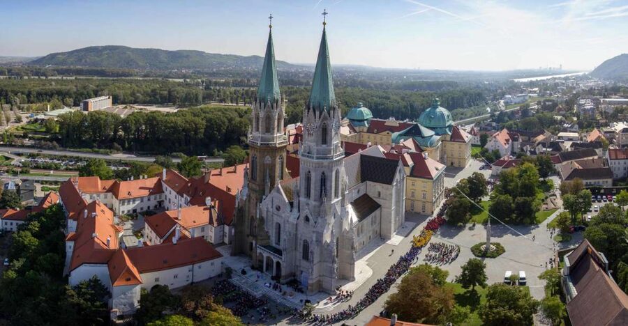 Ticket to Klosterneuburg Abbey - Starting at the Treasure Chamber