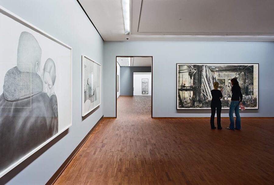 Tickets for the Albertina Exhibitions - Audio guides, labels, and finding your way