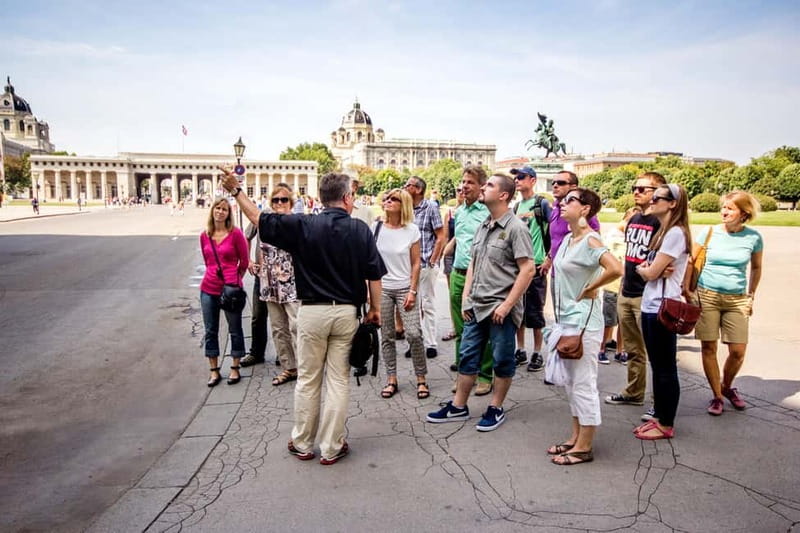 Vienna: 2 Hours Sightseeing Walking Tour - Finding Loos Haus on Michaelerplatz