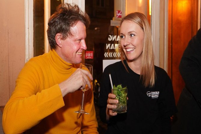 Vienna After Dark: Private Evening Food & Drink Experience - A glass of wine at Le Troquet
