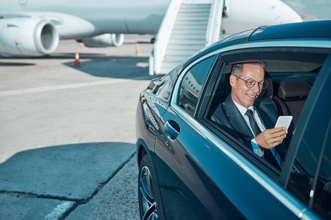 Vienna Airport Transfer from Vienna City with Private Driver - A straightforward ride between Vienna and the airport