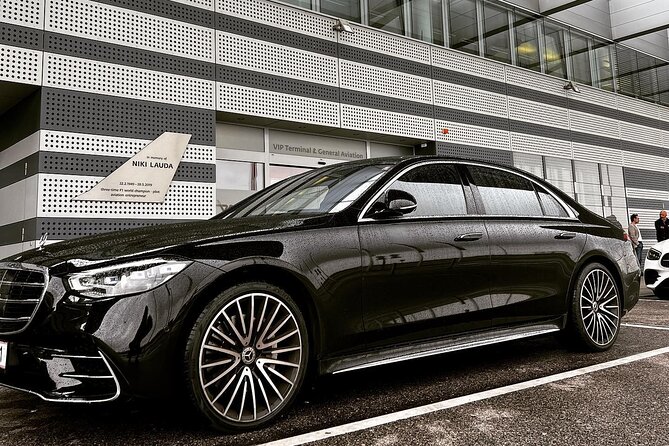 Vienna Airport Transfers From Vienna City With Private Driver - Why private service can be worth the cost