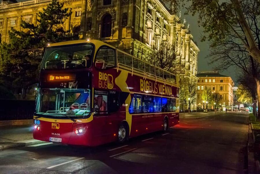 Vienna: Big Bus City Highlights Night Tour with Live Guide - Is $40 a fair price?