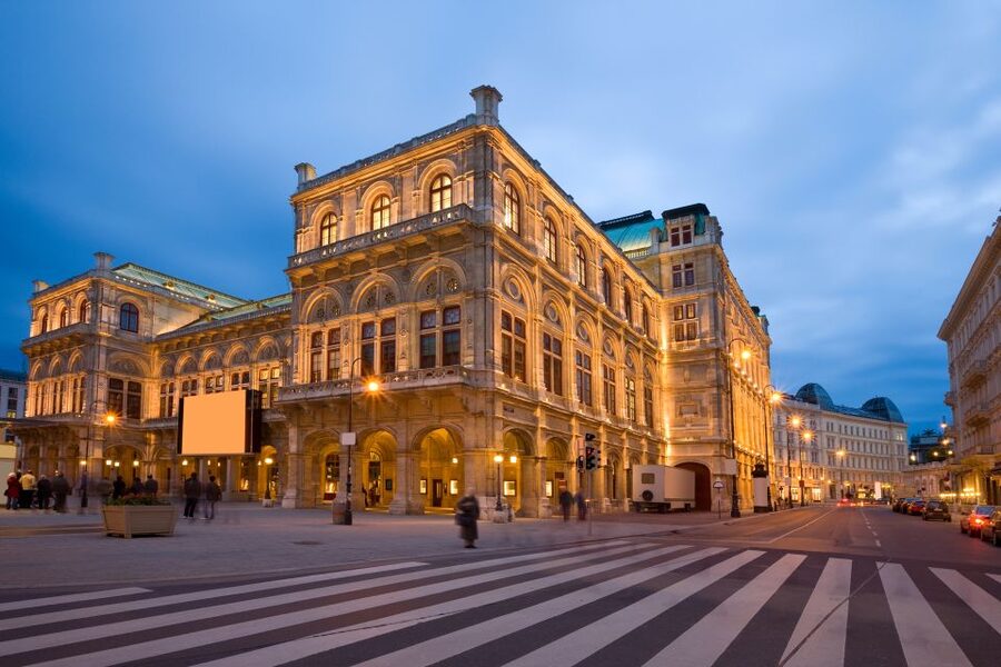 Vienna: Big Bus Hop-On, Hop-Off Tour by Open-Top Bus - Choosing between 24 and 48 hours