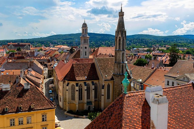 Vienna-Budapest One-Way Sightseeing Transfer - Key things to know before you book