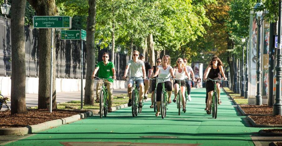 Vienna by Bike 3-Hour All-In-One City Bike Tour in English - Key points to know before you ride