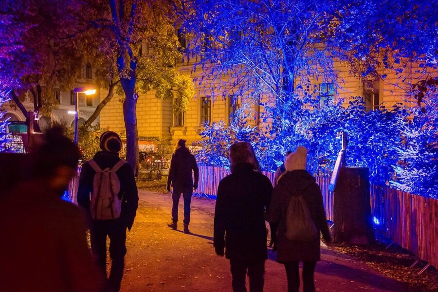 Vienna: Christmas Markets Tour - Is $98 a fair price?