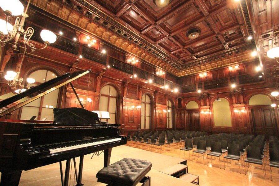 Vienna: Classical Concert at Eschenbach Palace - How the music feels in the room