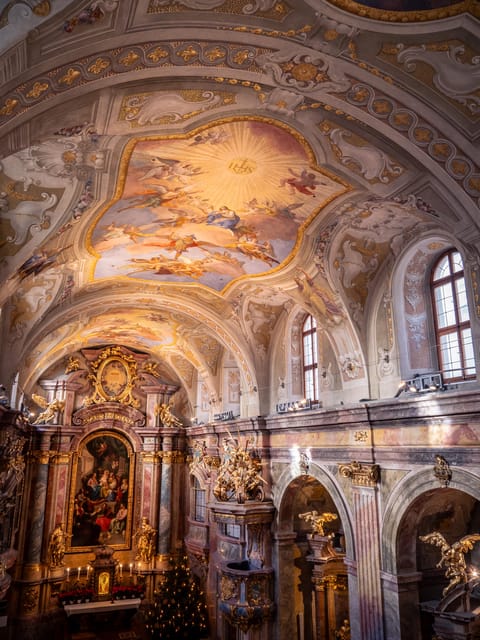 Vienna: Classical Concert in St. Anne's Church (Annakirche) - Who will enjoy this Vienna concert most