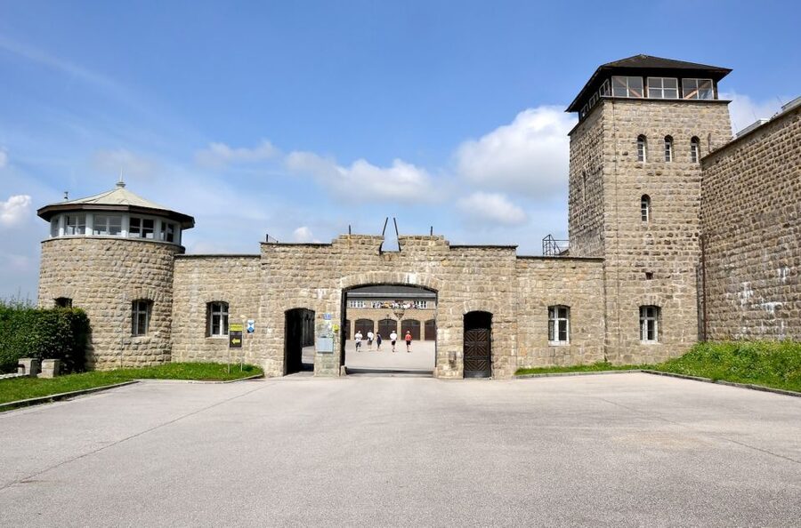 Vienna: Day Trip to Mauthausen Concentration Camp Memorial - Key points to know before booking