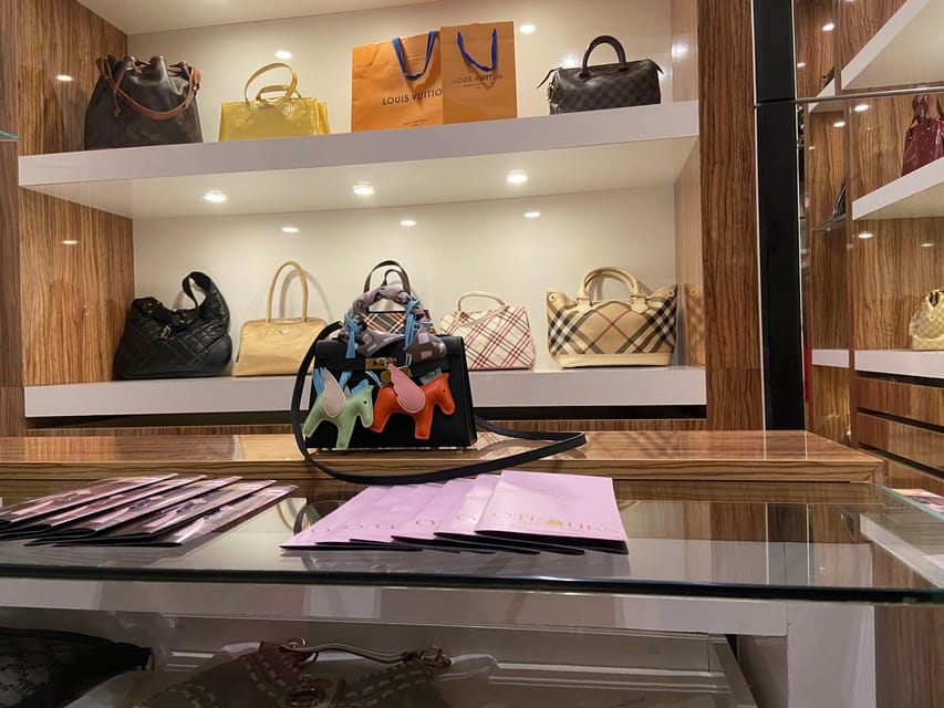 Vienna: Designer Fashion Time Capsule Experience - Should you book the Vienna fashion capsule?