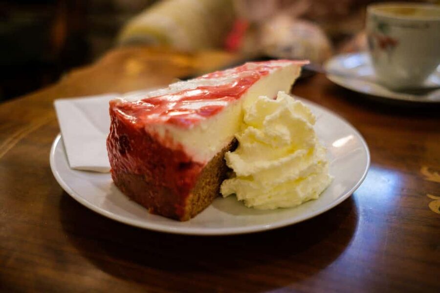 Vienna: Dessert Tour with Pastries, Cakes & Hidden Cafes - Is the $119 price fair?