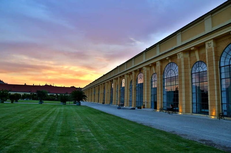 Vienna: Dinner & Concert at Schönbrunn Palace - Who should book this Schönbrunn concert?