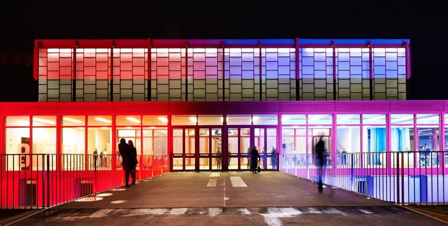 Vienna: Entry Ticket Belvedere 21 & Contemporary Art - Entering Karl Schwanzer’s modernist landmark