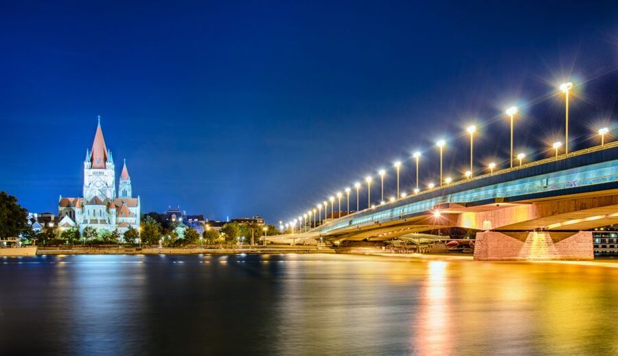 Vienna: Evening Cruise Along The Danube - Small details that can save trouble