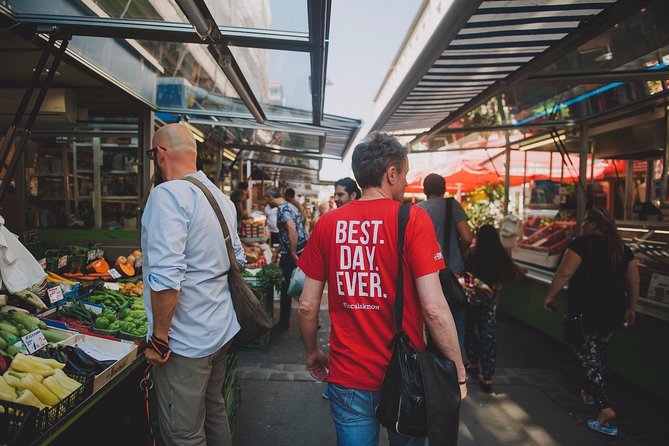 Vienna for Food Lovers: Cafés, Markets & Austrian Cuisine - The Würstelstand finale