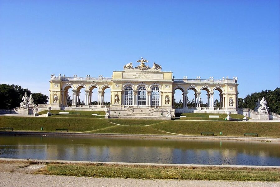 Vienna Full Day Tour from Prague - Schonbrunn Palace and gardens