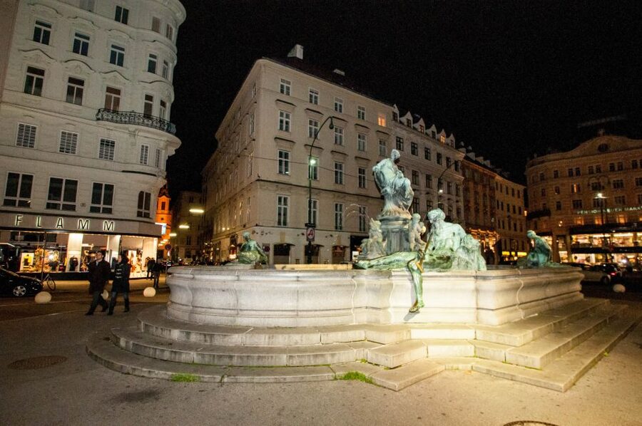 Vienna: Ghosts and Legends Guided Nighttime Walking Tour - Finishing at St. Stephen’s Cathedral