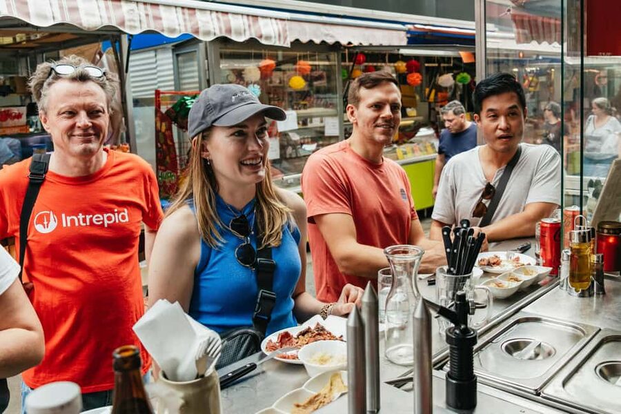Vienna: Guided Foodie Walking Tour with Tastings and Coffee - Why this tour gives you a fuller taste of Vienna