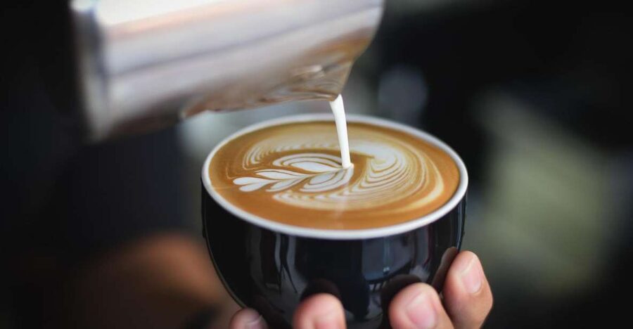 Vienna: Guided Viennese Coffee-House Tour - Three coffees, strudel, and a little café theater