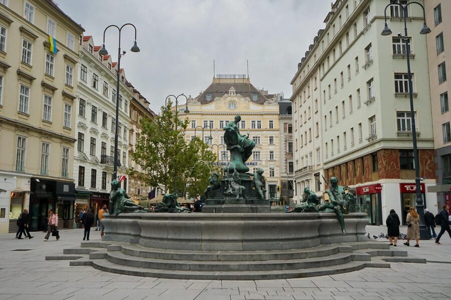 Vienna: Guided Walking Tour of City Highlights & Hidden Gems - Ending at St. Stephen’s Cathedral