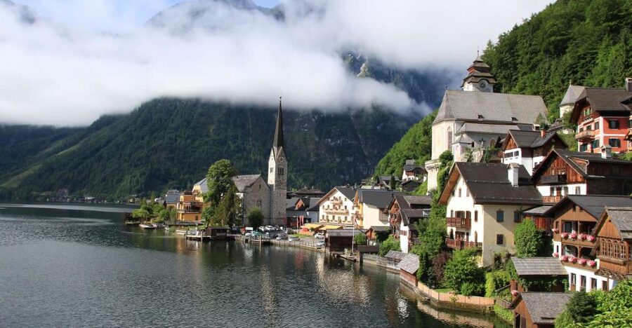 Vienna: Hallstatt & Alpine Peaks Day Trip with Admont Abbey - Key points at a glance