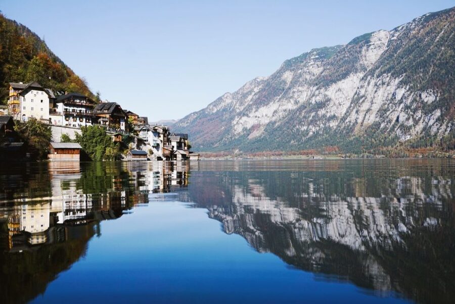 Vienna: Hallstatt & Alpine Peaks Day Trip with Admont Abbey - The scenic road to the Salzkammergut