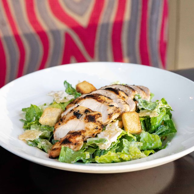 Vienna: Hard Rock Cafe with Set Menu for Lunch or Dinner - Who will enjoy this most
