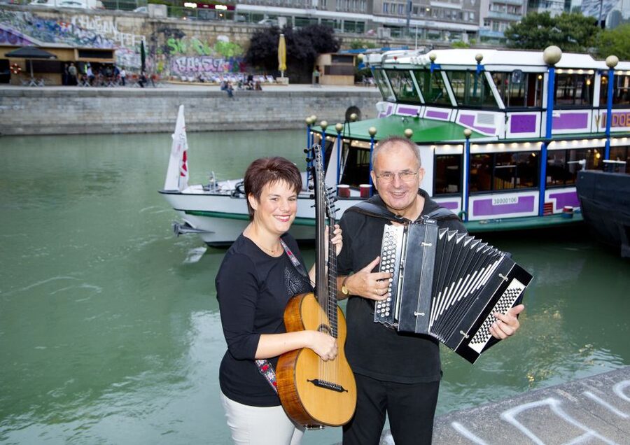 Vienna: Heurigen Cruise with Viennese Songs and Buffet - What this Heurigen cruise is really about