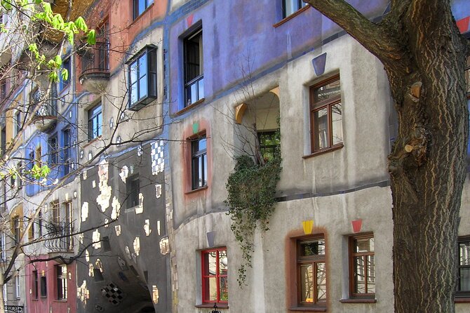 Vienna Highlights Self guided scavenger hunt and Walking Tour - What each sightseeing stop offers