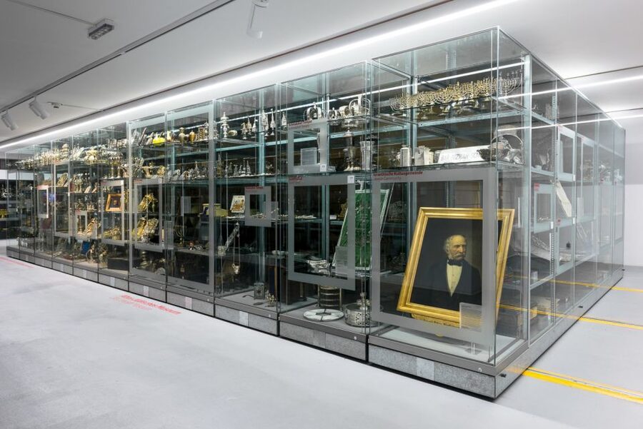 Vienna: Jewish Museum Vienna and Museum Judenplatz Tickets - Let the audio guide slow the pace