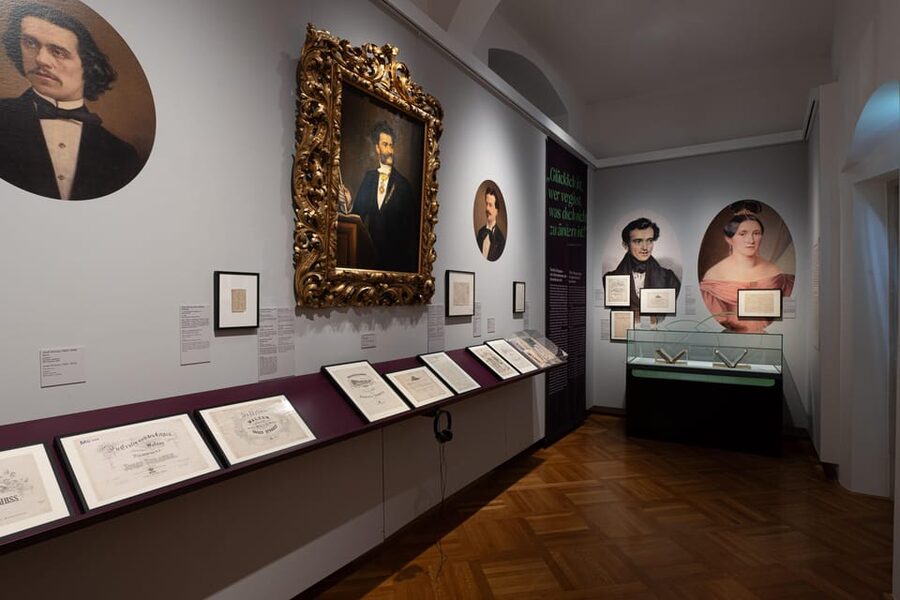 Vienna: Johann Strauss 200th birthday anniversary exhibition - Family, marriage, and the private Strauss