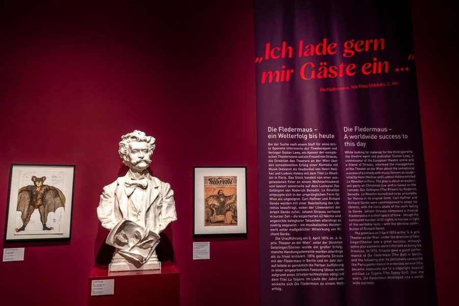 Vienna: Johann Strauss 200th birthday anniversary exhibition - From Vienna to Boston