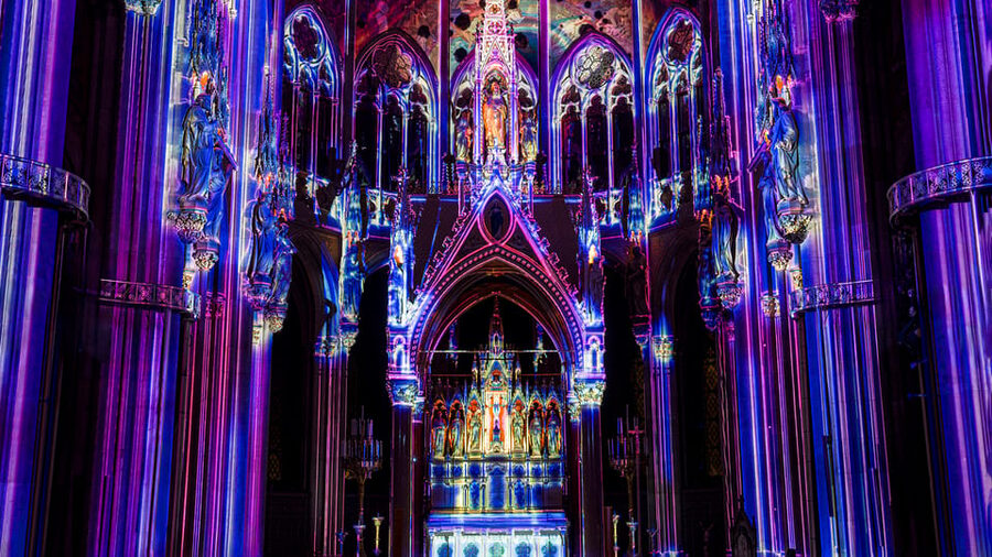Vienna: Light of Creation Votive Church Immersive Light Show - Choosing the right seat